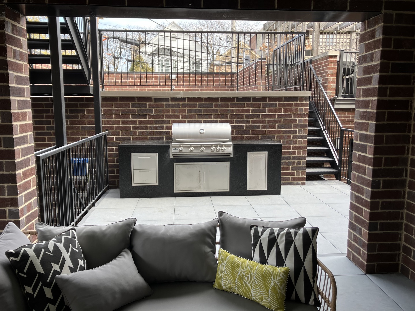 1849 North Mohawk Street, Unit 1 Chicago, IL 60614 - Photo 17 of 33
