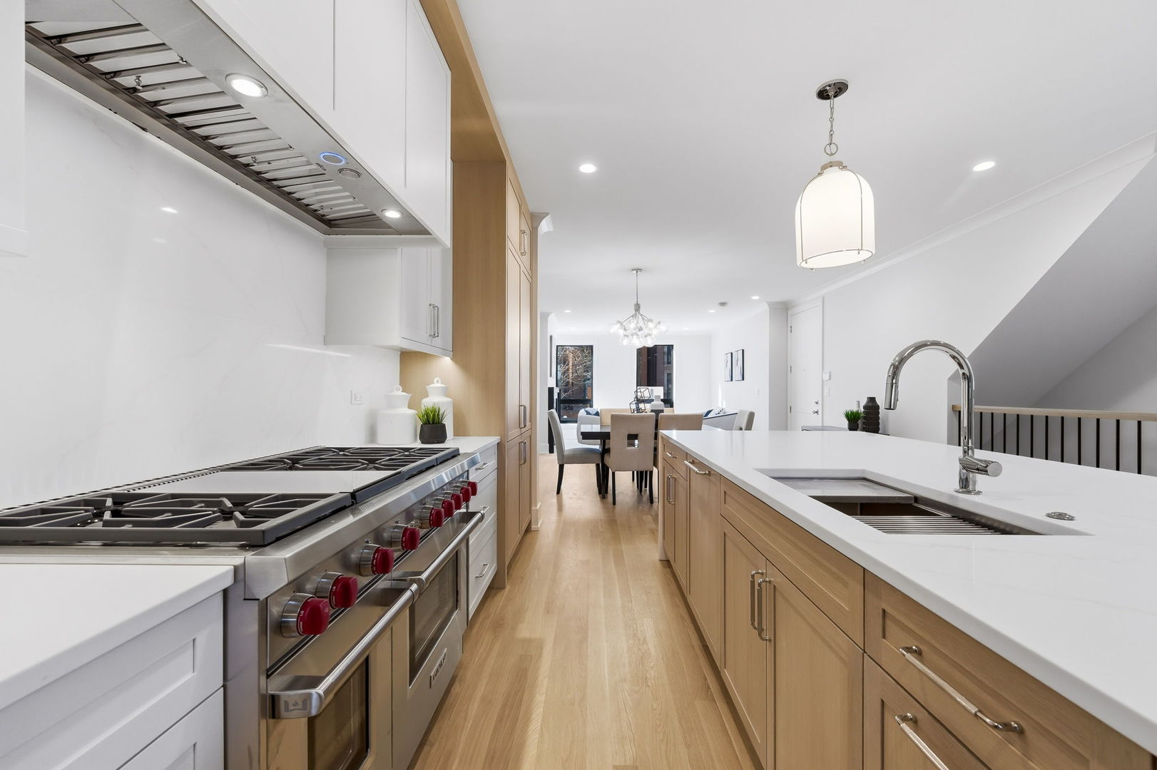 1849 North Mohawk Street, Unit 1 Chicago, IL 60614 - Photo 7 of 33