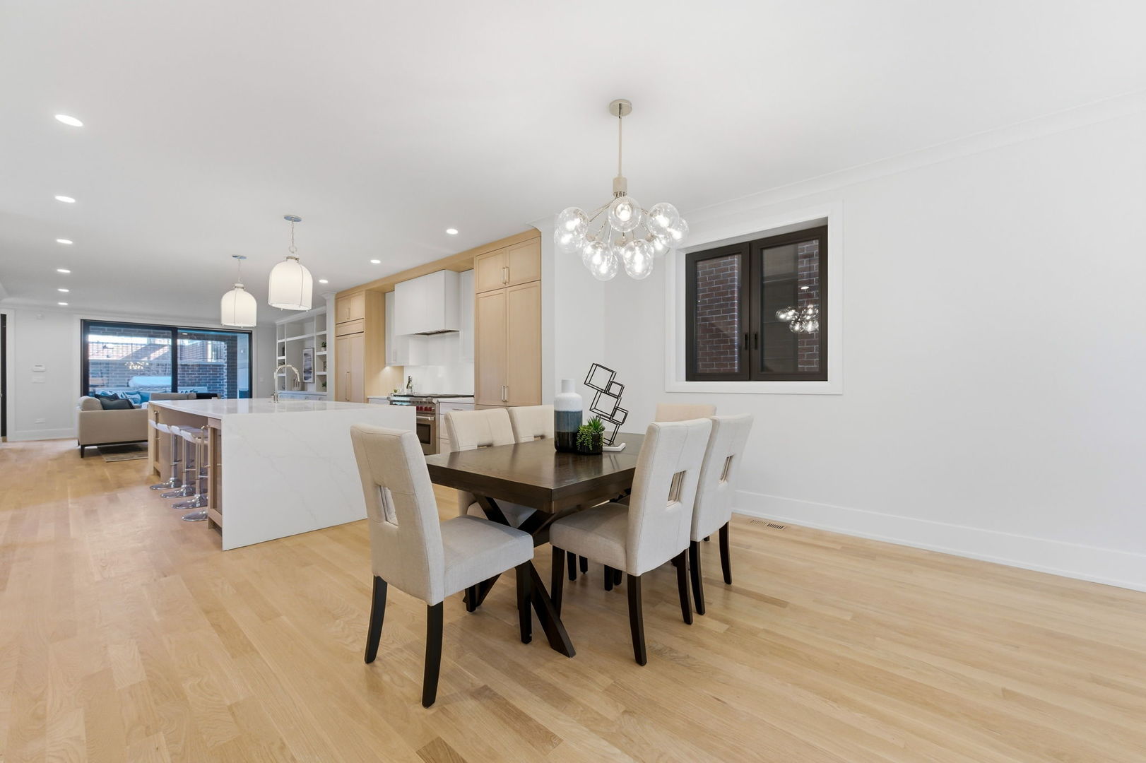 1849 North Mohawk Street, Unit 1 Chicago, IL 60614 - Photo 10 of 33