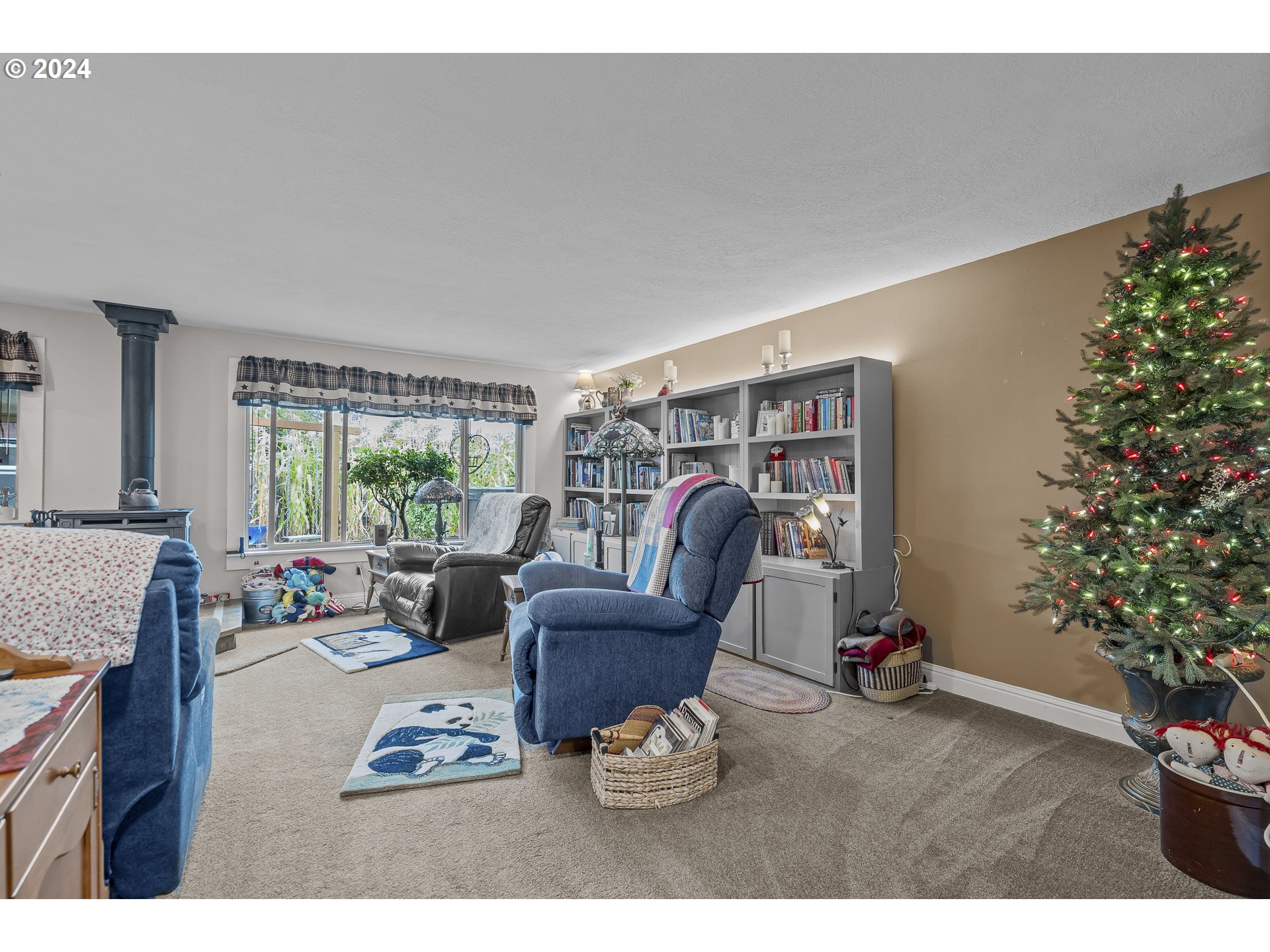 109 Pinehurst Drive Newberg, OR 97132 - Photo 16 of 34