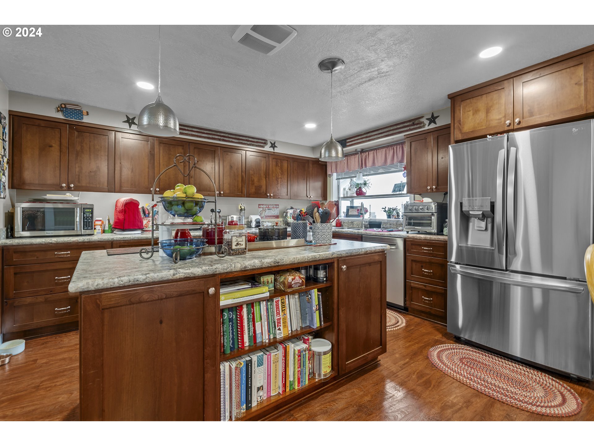 109 Pinehurst Drive Newberg, OR 97132 - Photo 6 of 34