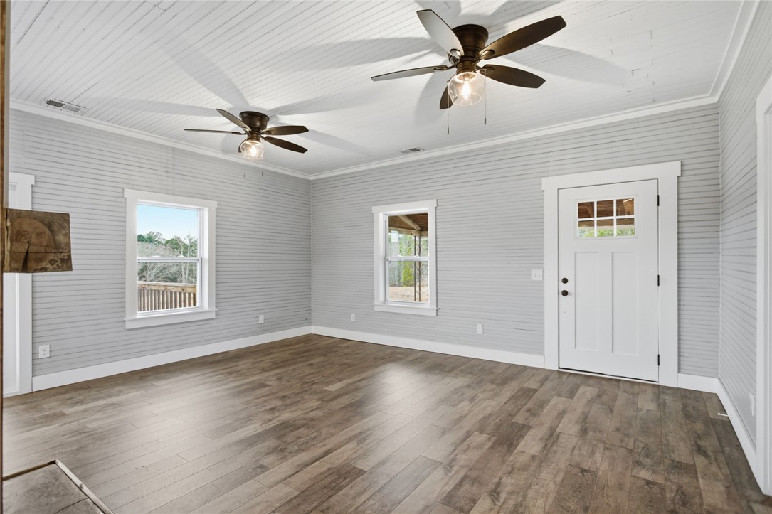 118 Grogan Road Westminster, SC 29693 - Photo 14 of 46