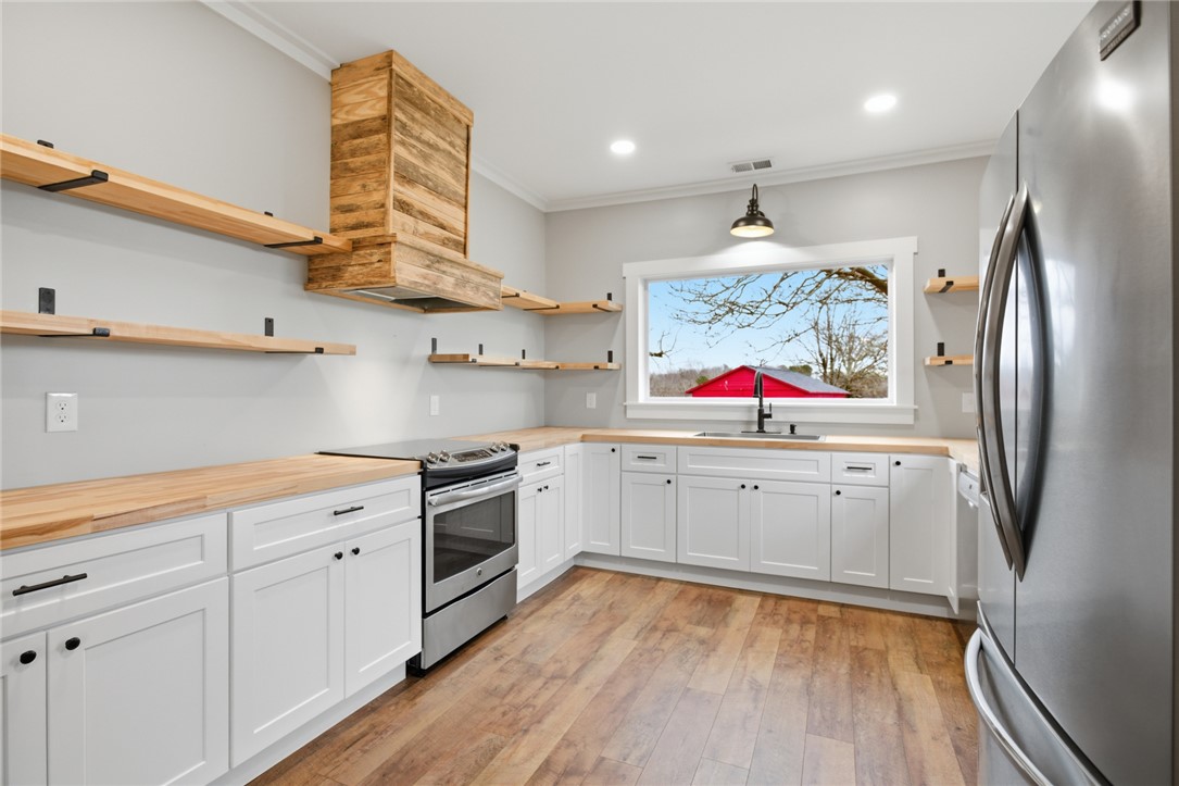 118 Grogan Road Westminster, SC 29693 - Photo 16 of 46