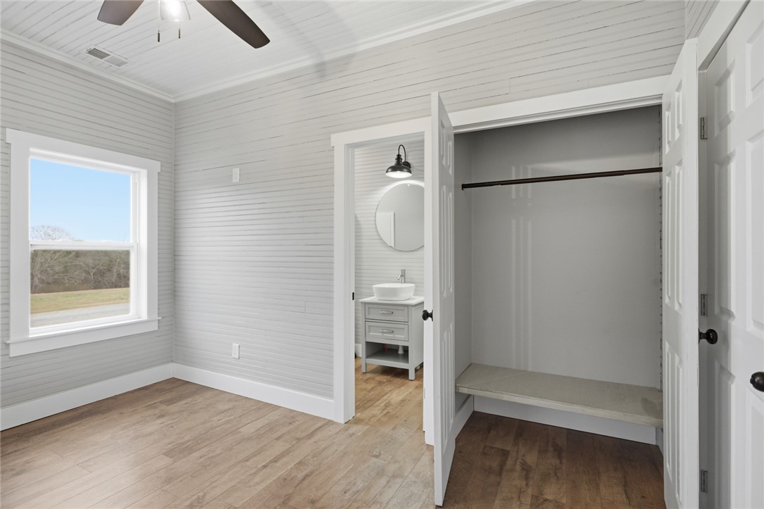 118 Grogan Road Westminster, SC 29693 - Photo 32 of 46