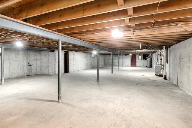 $583,000 | 24800 Milton Thompson Road, Lee's Summit, MO 64086