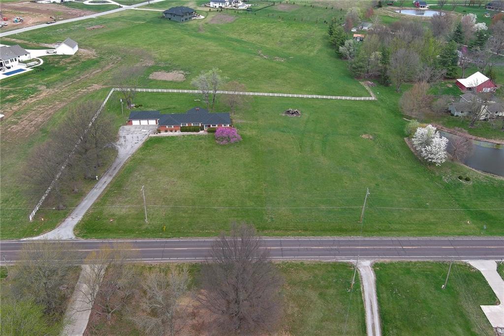 24800 Milton Thompson Road Lee's Summit, MO 64086 - Photo 42 of 53