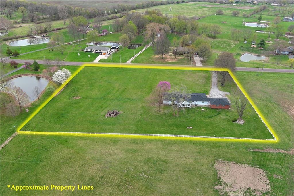 24800 Milton Thompson Road Lee's Summit, MO 64086 - Photo 44 of 53