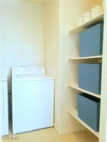 $1,895 | 3252 Little Stream Street, Las Vegas, NV 89135