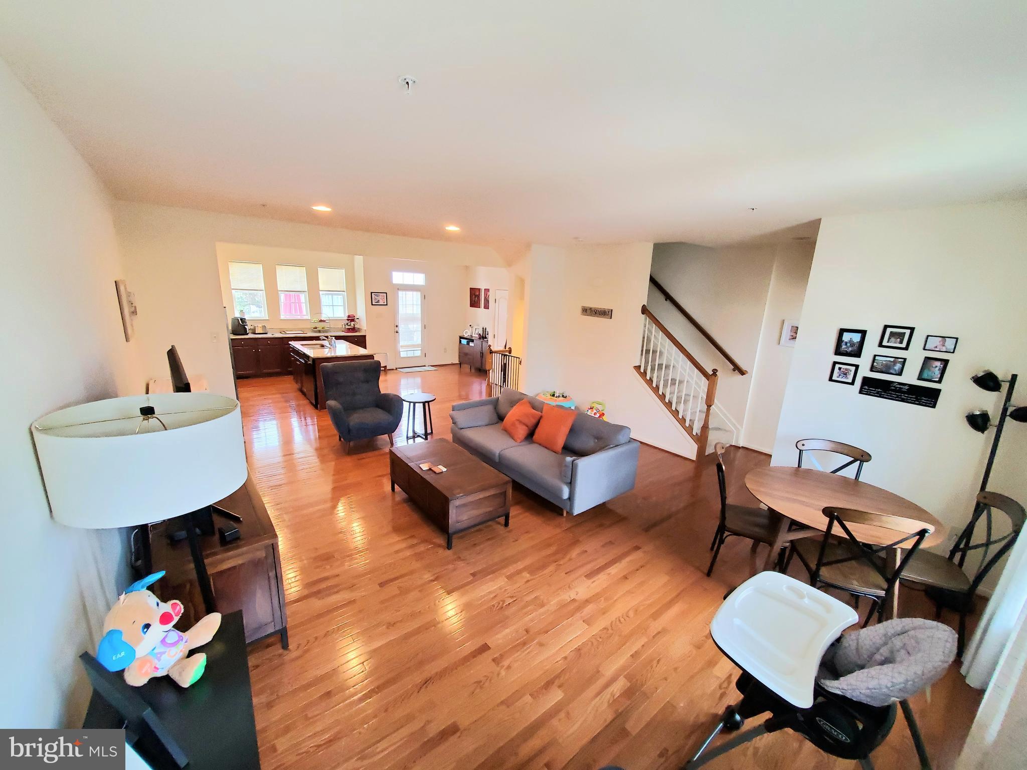 9827 Solar Course Laurel, MD 20723 - Photo 7 of 57