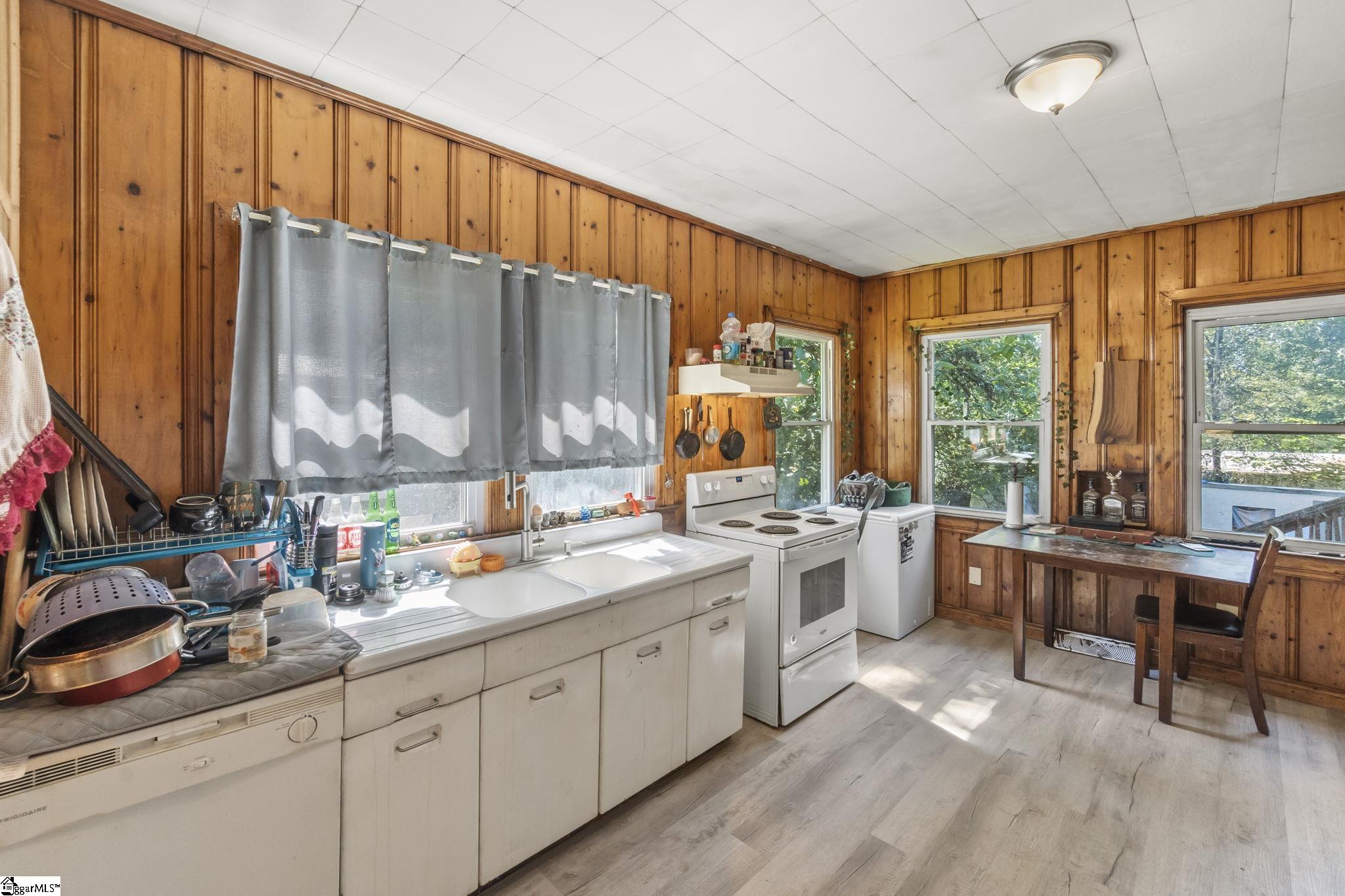 157 Stoney Brook Drive Boiling Springs, SC 29316 - Photo 8 of 26