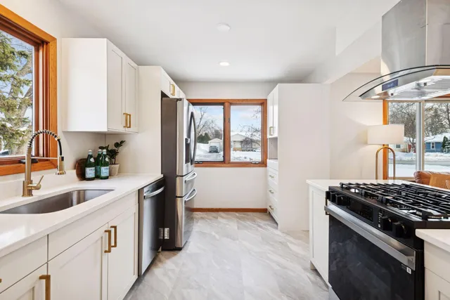 $399,900 | 8444 12th Avenue South, Bloomington, MN 55425