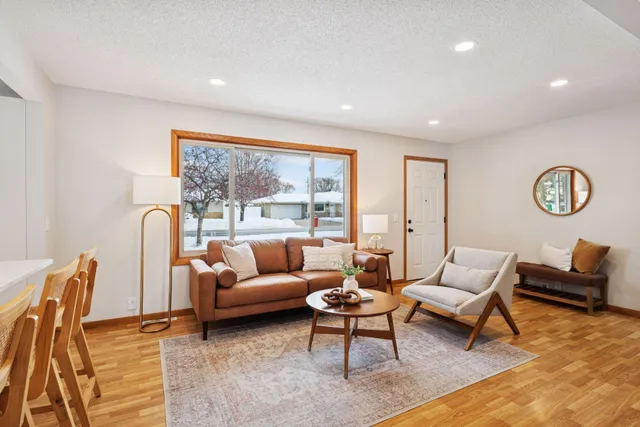 $399,900 | 8444 12th Avenue South, Bloomington, MN 55425