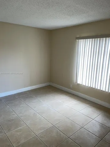 $1,850 | 5221 Geneva Court, Unit 302, Doral, FL 33166