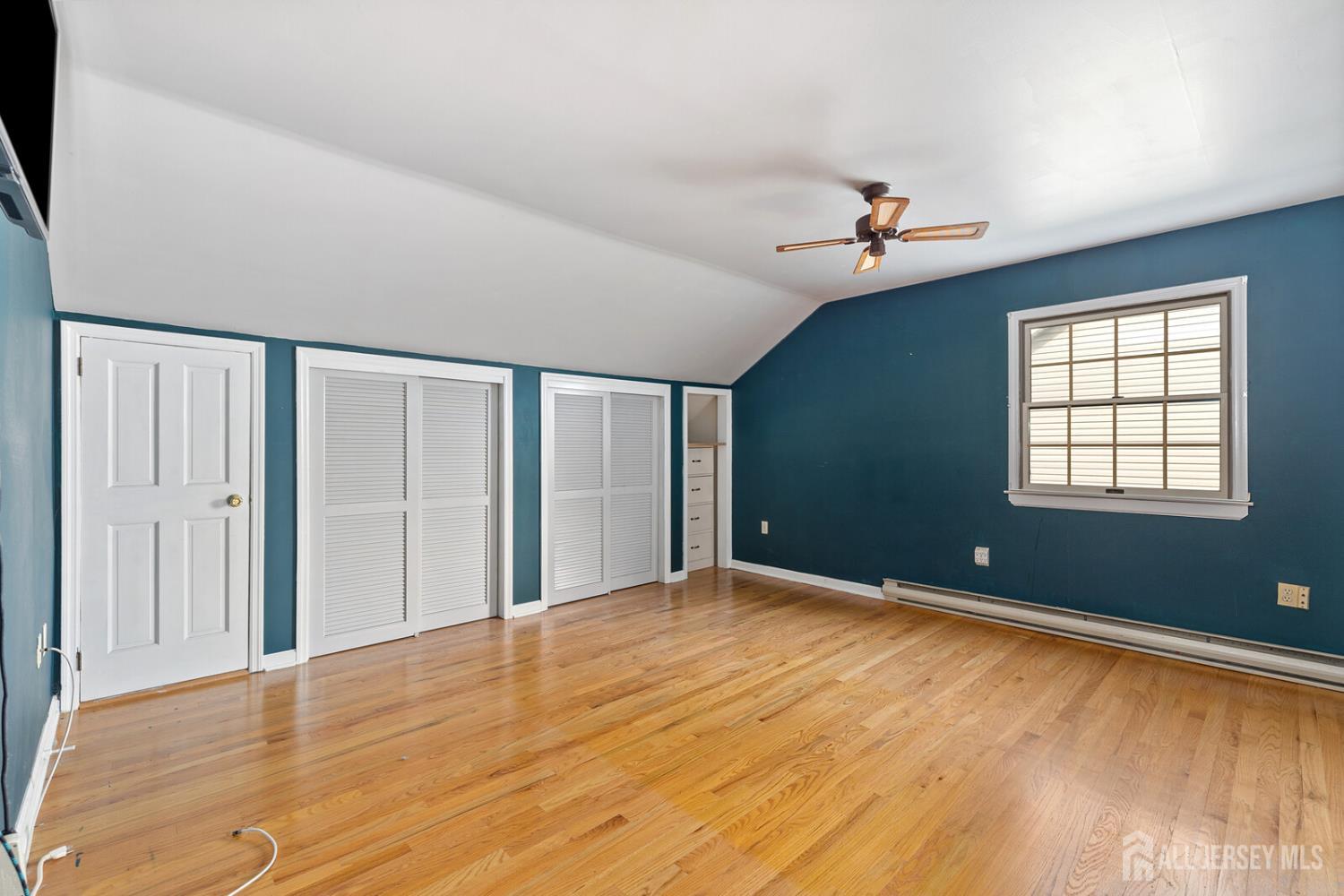 445 Mountain View Terrace Dunellen, NJ 08812 - Photo 20 of 39