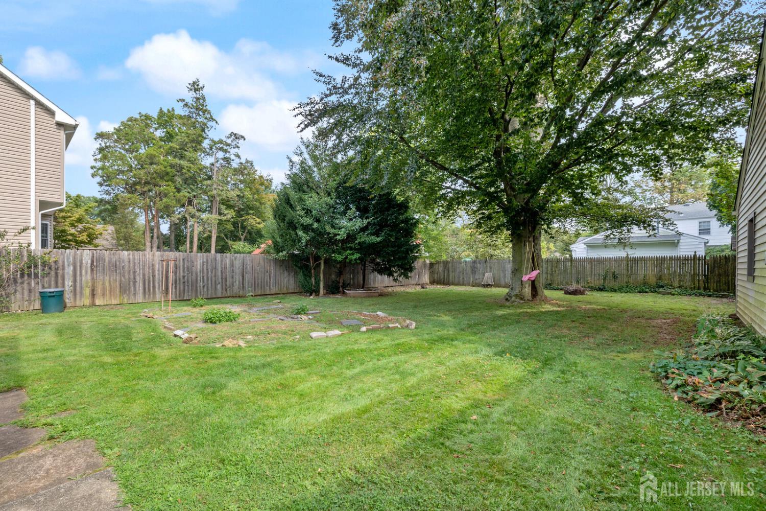 445 Mountain View Terrace Dunellen, NJ 08812 - Photo 32 of 39