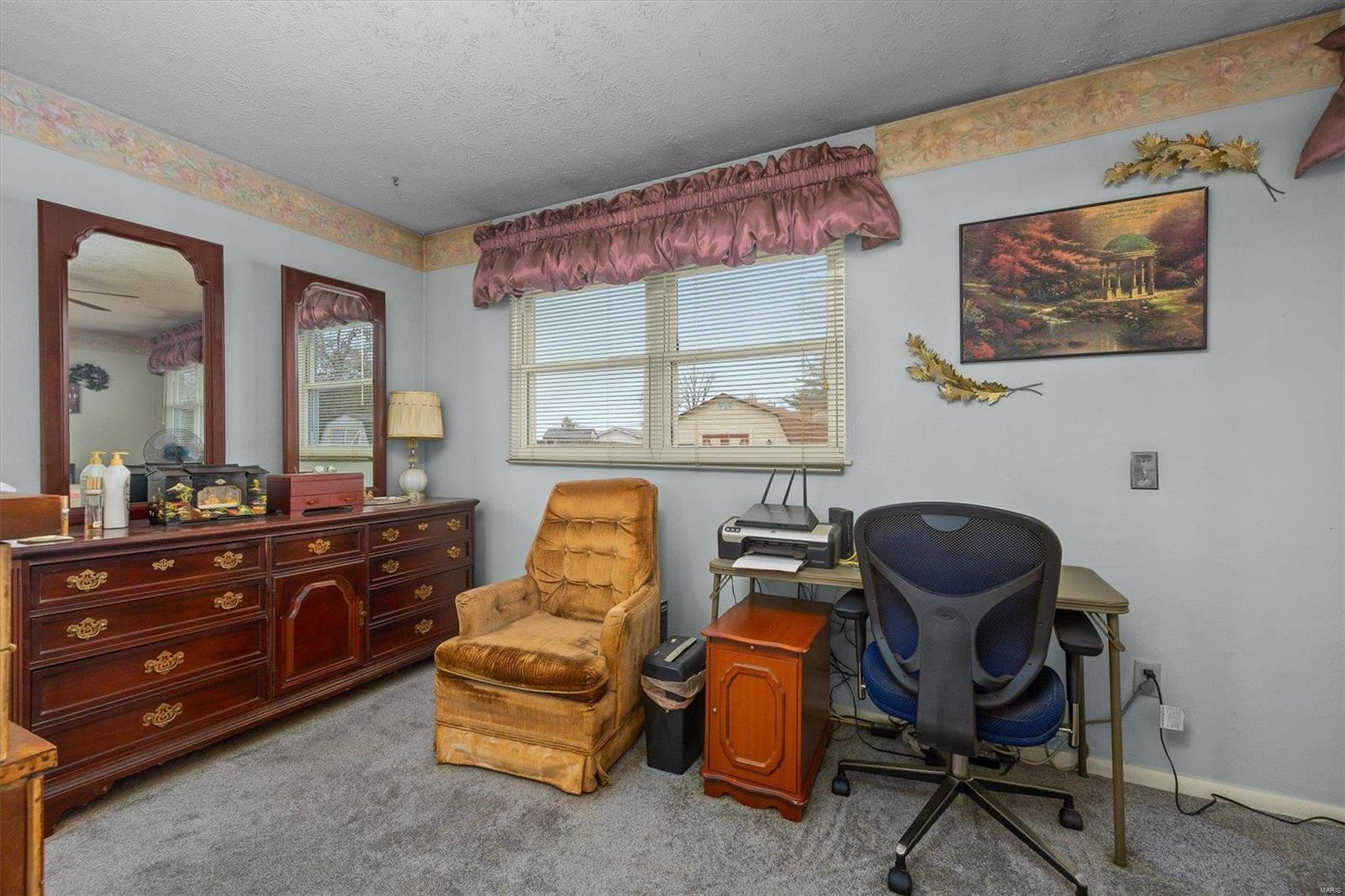 2816 Maryville Road Granite City, IL 62040 - Photo 14 of 26 Gallery Image 14