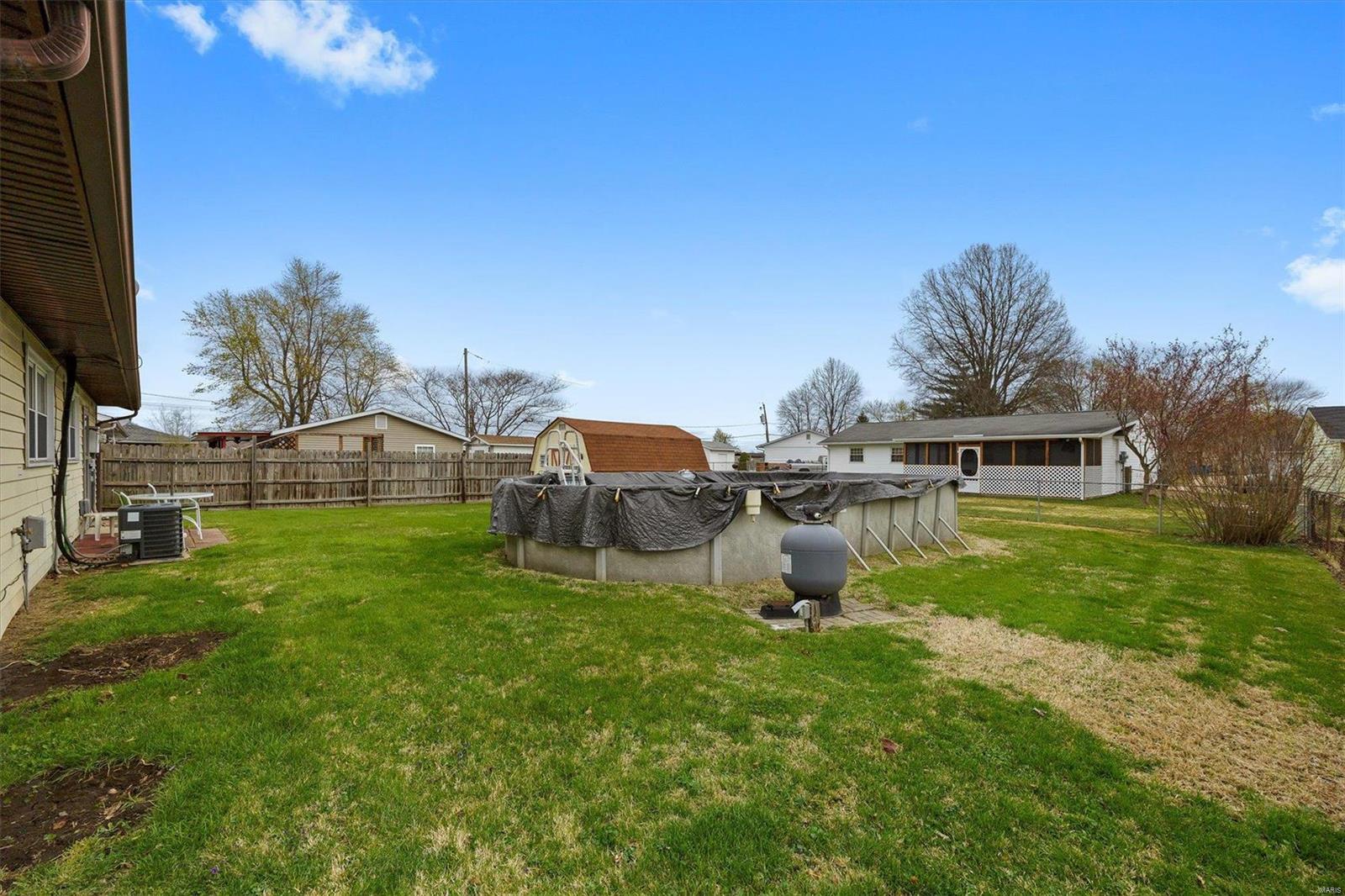 2816 Maryville Road Granite City, IL 62040 - Photo 19 of 26 Gallery Image 19