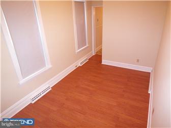 736 Weiser Street Reading, PA 19601 - Photo 5 of 11 Gallery Image 5