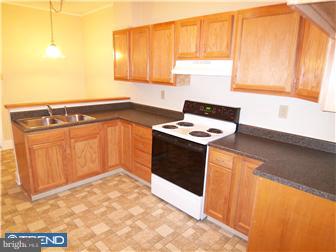 736 Weiser Street Reading, PA 19601 - Photo 6 of 11 Gallery Image 6