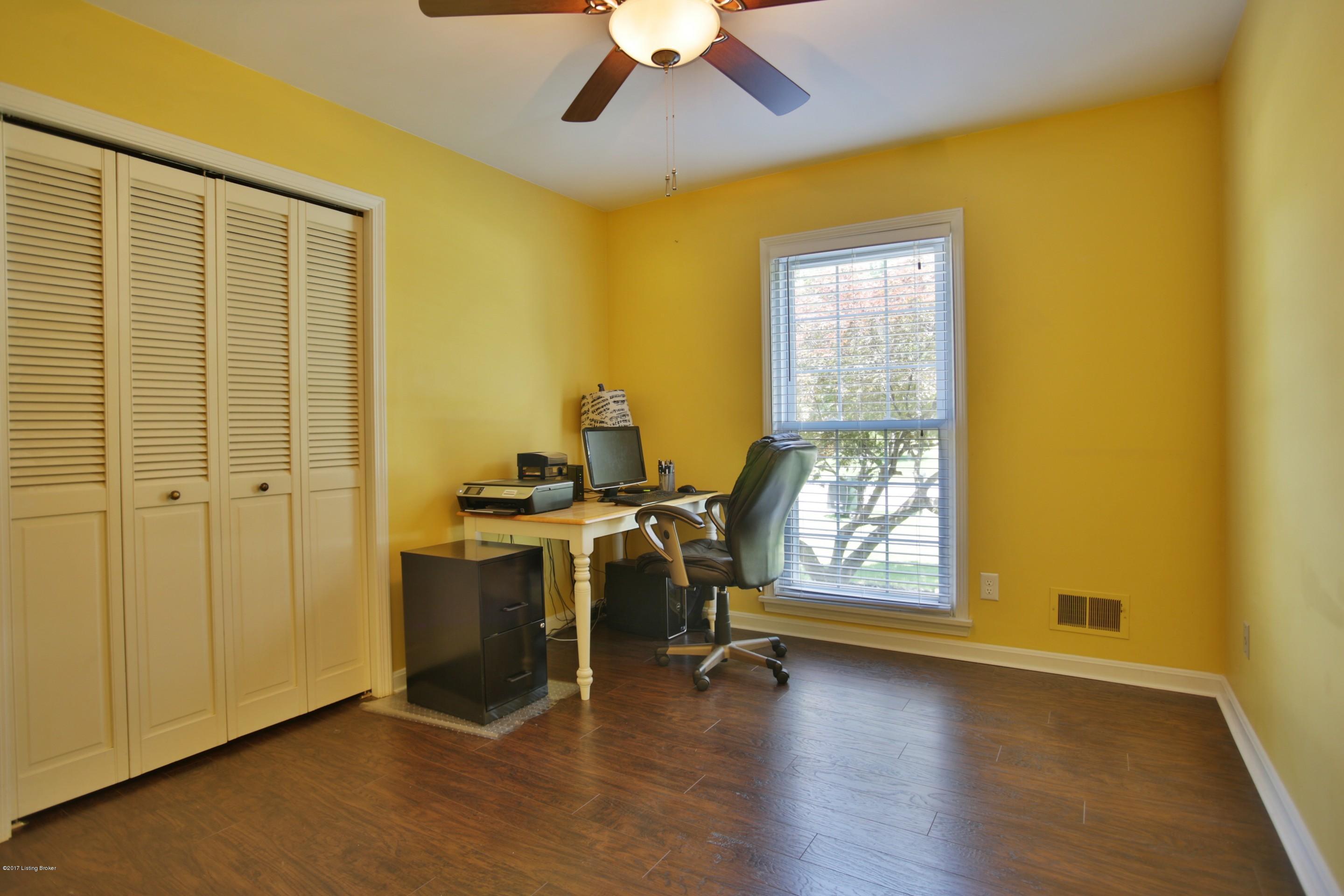 3708 Longview Road Louisville, KY 40299 - Photo 20 of 38 25