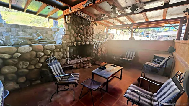 $2,000,000 | 11041 Summit Avenue, Santee, CA 92071