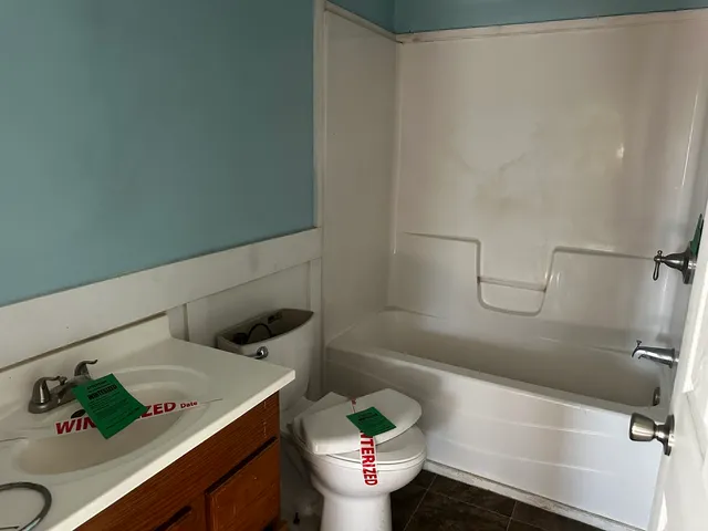 $65,000 | 1001 East Oak Street, West Frankfort, IL 62896