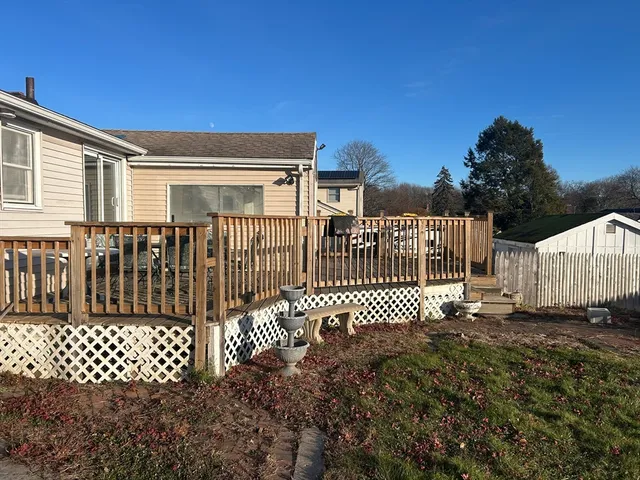 $3,000 | 4 Meadowview Lane, Milford, MA 01757