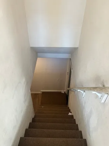 $3,000 | 4 Meadowview Lane, Milford, MA 01757