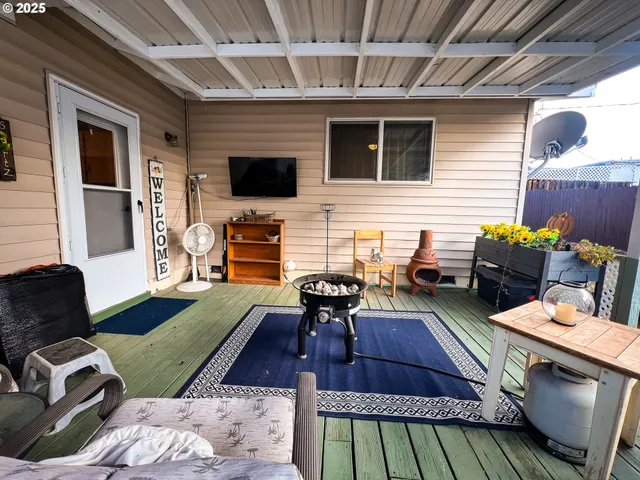 $275,000 | 1225 East B Street, Fossil, OR 97830