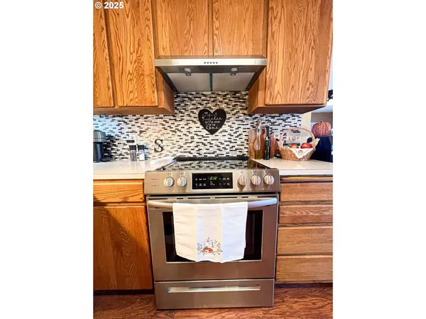 $275,000 | 1225 East B Street, Fossil, OR 97830