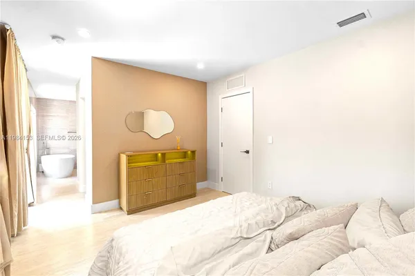 $13,500 | 1345 Southwest 14th Avenue, Miami, FL 33145