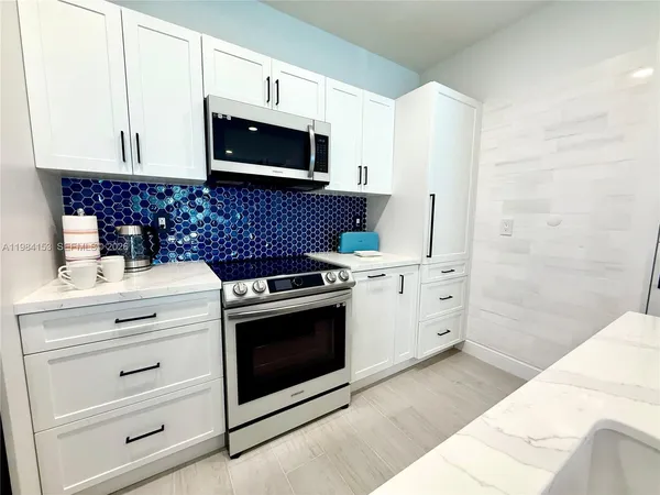 $13,500 | 1345 Southwest 14th Avenue, Miami, FL 33145
