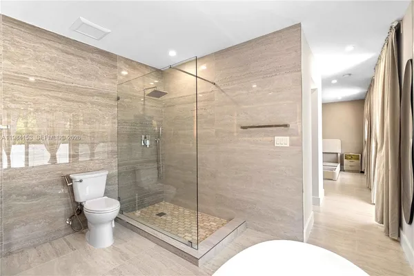 $13,950 | 1345 Southwest 14th Avenue, Miami, FL 33145