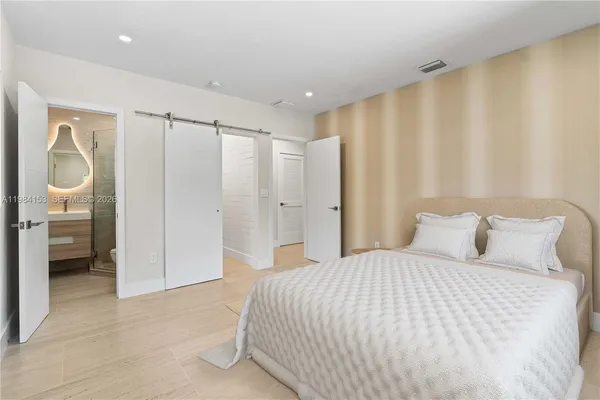 $13,500 | 1345 Southwest 14th Avenue, Miami, FL 33145