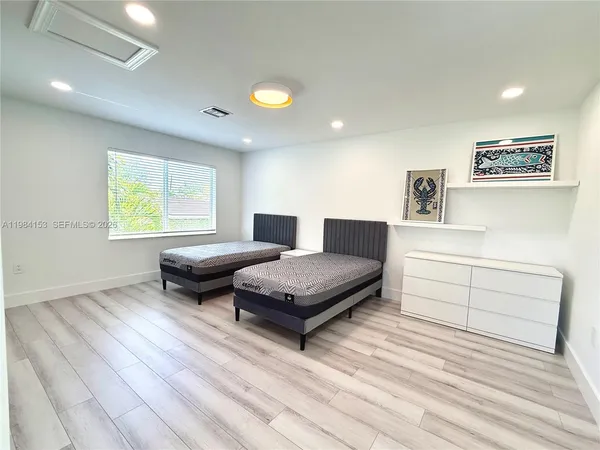 $13,500 | 1345 Southwest 14th Avenue, Miami, FL 33145