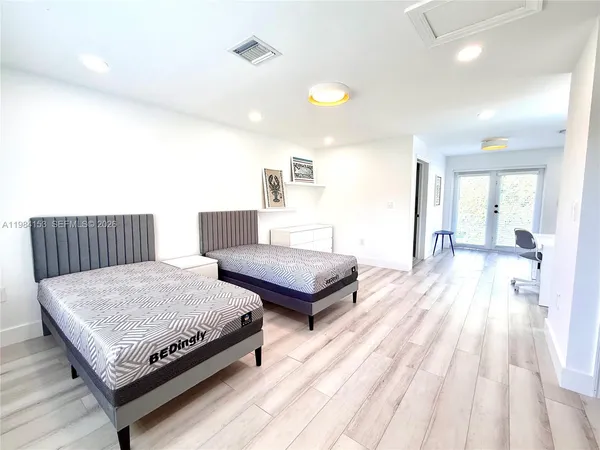 $13,500 | 1345 Southwest 14th Avenue, Miami, FL 33145