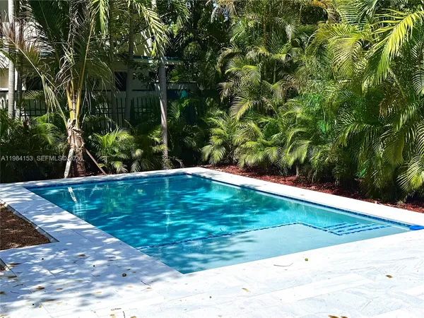 $13,500 | 1345 Southwest 14th Avenue, Miami, FL 33145