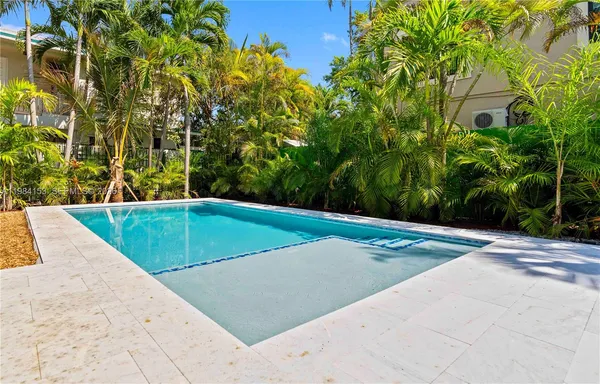 $13,500 | 1345 Southwest 14th Avenue, Miami, FL 33145