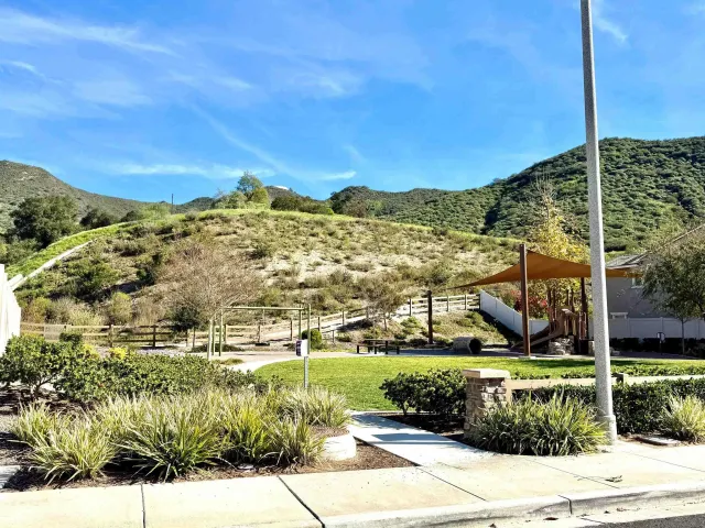 $715,000 | 35345 Kinsky Way, Fallbrook, CA 92028
