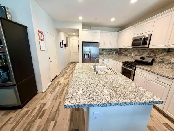 $705,000 | 35345 Kinsky Way, Fallbrook, CA 92028