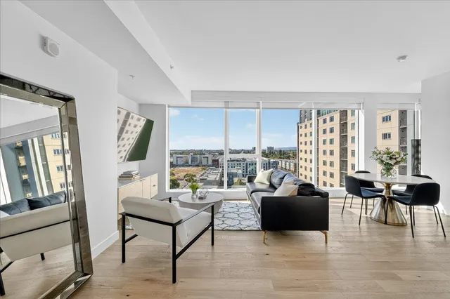 $999,000 | 188 West St James Street, Unit 11101, San Jose, CA 95110