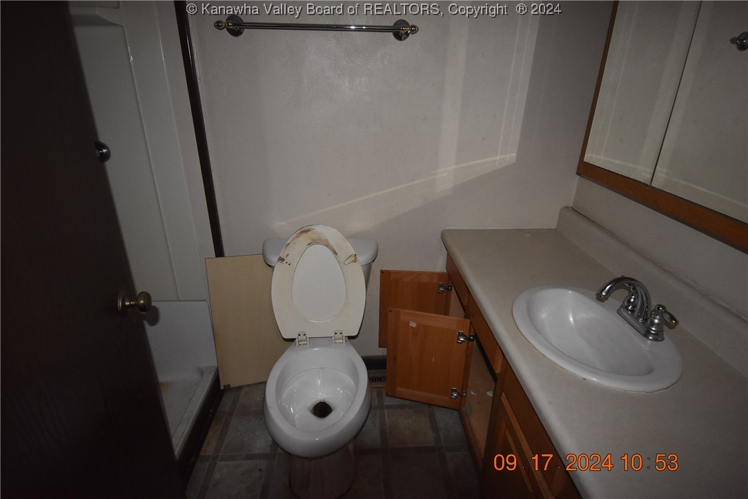 909 Centers Road Charleston, WV 25311 - Photo 9 of 17 Gallery Image 9