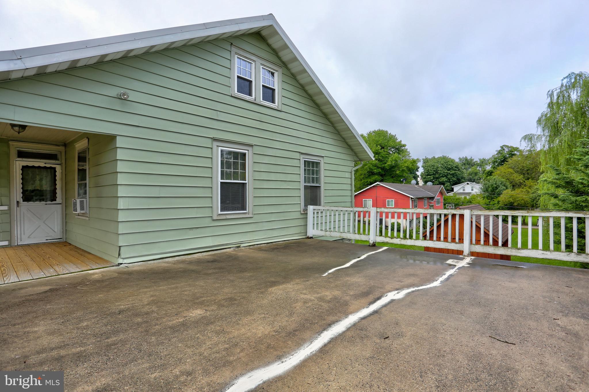 202 Akron Road Ephrata, PA 17522 - Photo 11 of 44 Gallery Image 11