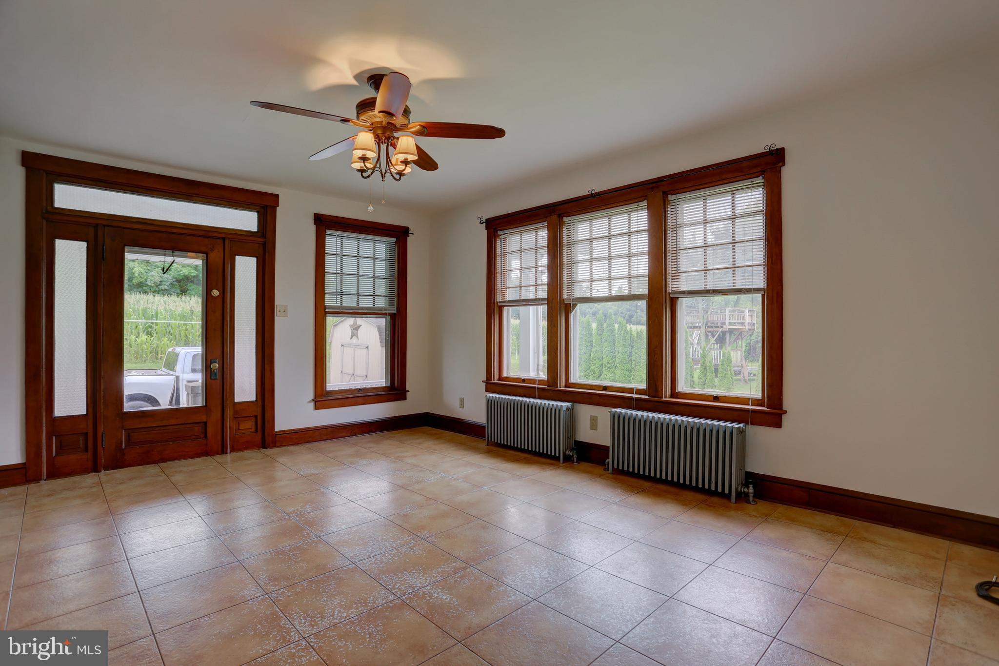 202 Akron Road Ephrata, PA 17522 - Photo 13 of 44 Gallery Image 13