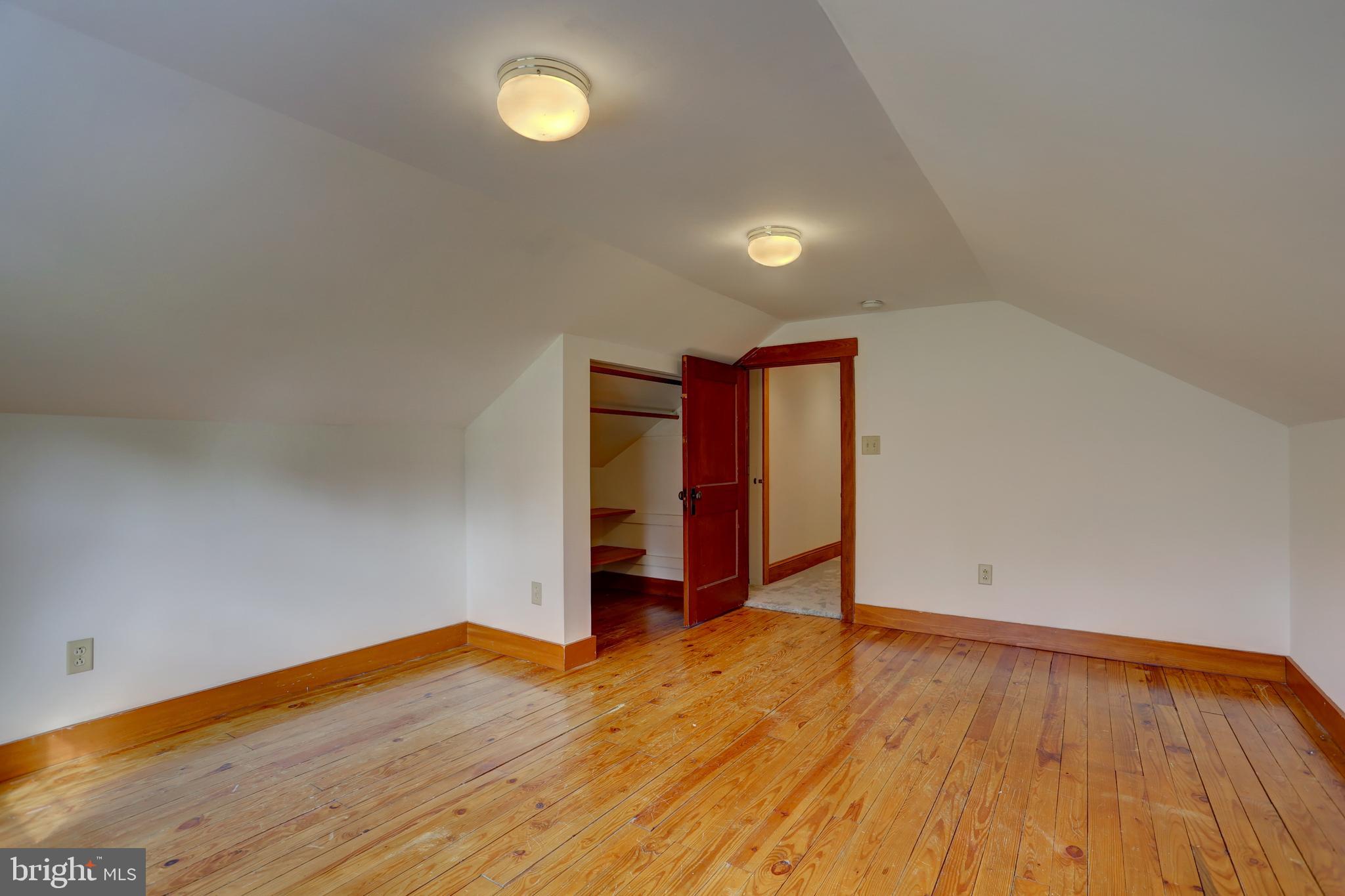 202 Akron Road Ephrata, PA 17522 - Photo 39 of 44 Gallery Image 39