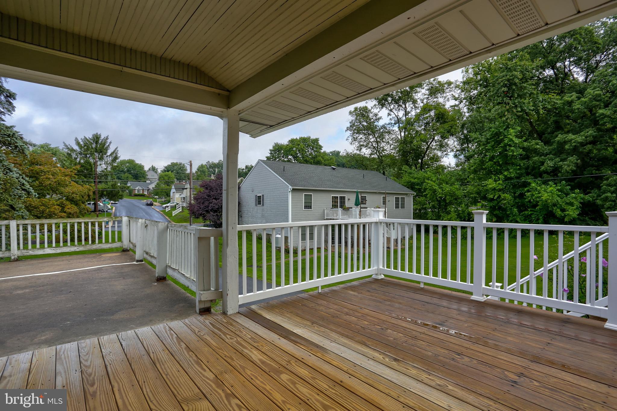 202 Akron Road Ephrata, PA 17522 - Photo 9 of 44 Gallery Image 9