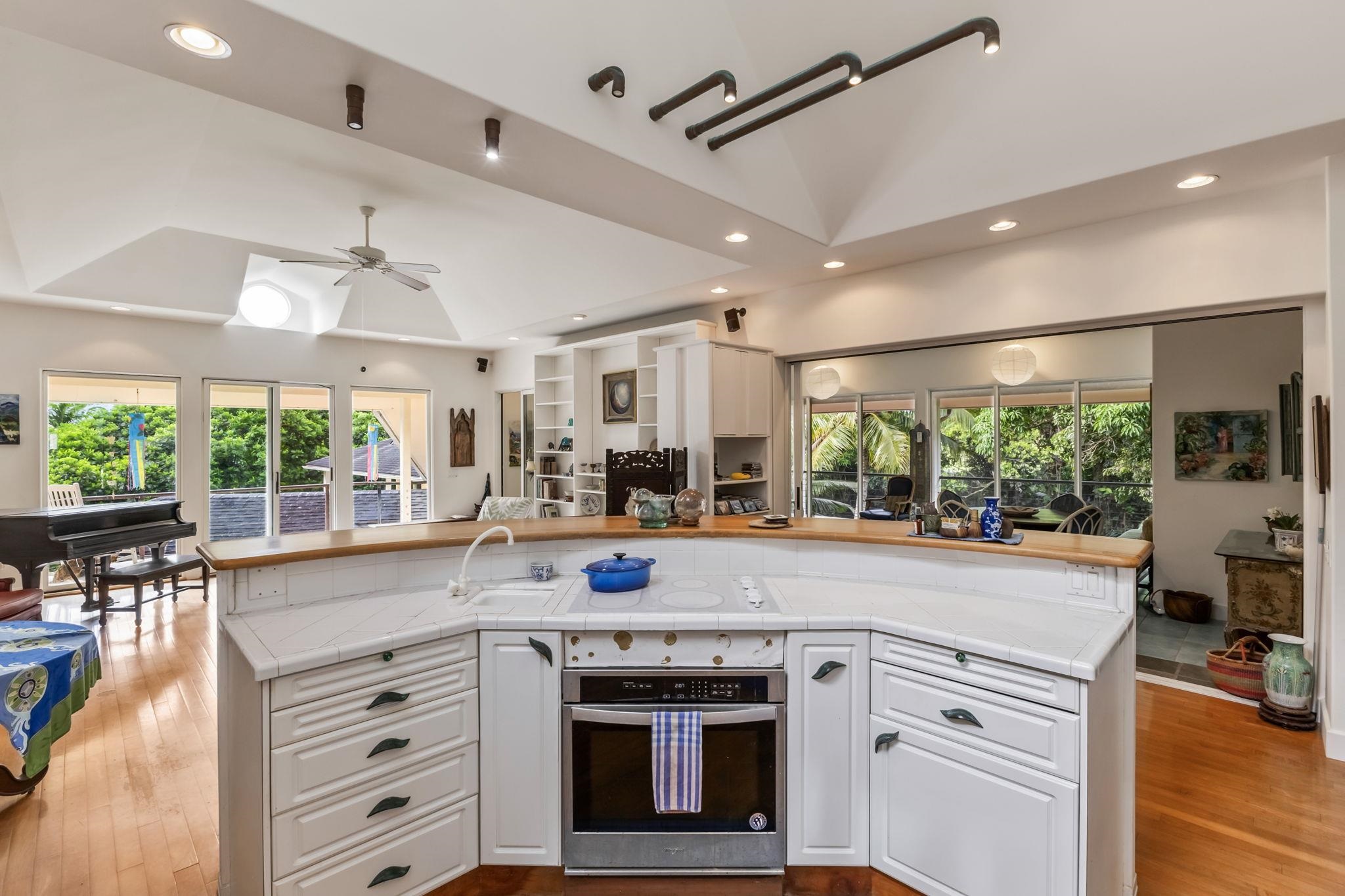 6900 Hana Highway Haiku, HI 96708 - Photo 12 of 50