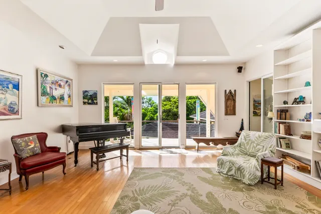 $1,900,000 | 6900 Hana Highway, Haiku, HI 96708