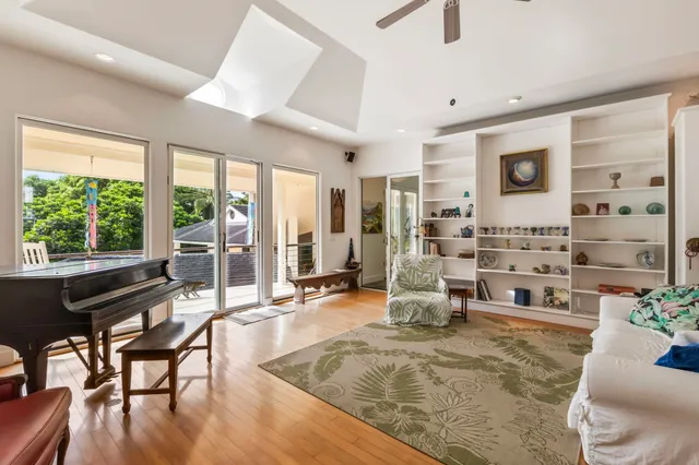 $1,900,000 | 6900 Hana Highway, Haiku, HI 96708