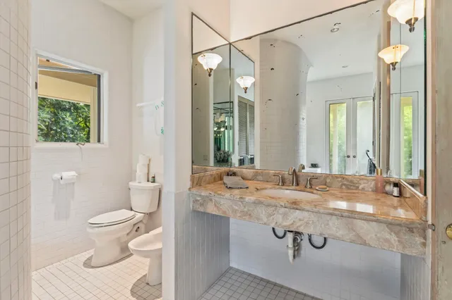 $1,900,000 | 6900 Hana Highway, Haiku, HI 96708